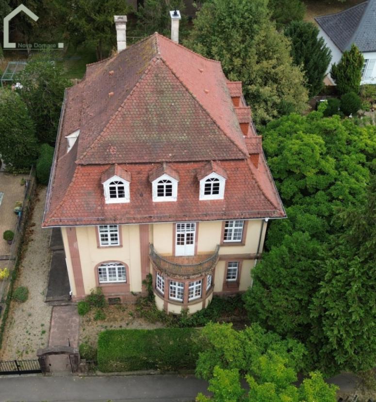 Straßenansicht
