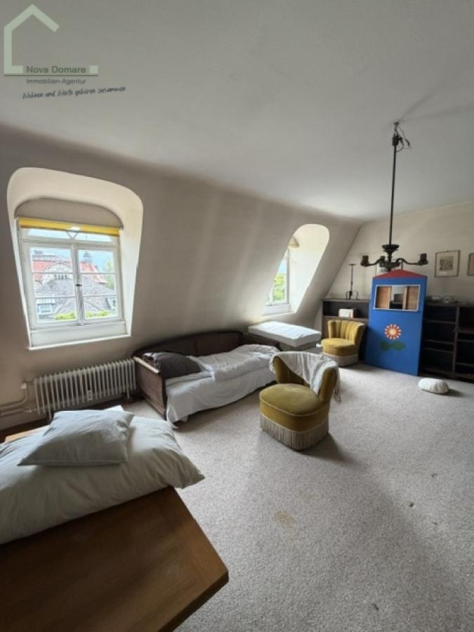 Zimmer 4 im DG