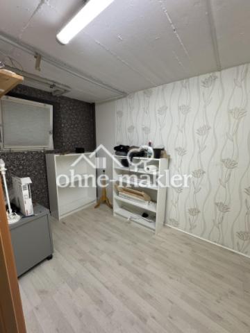 Arbeitszimmer Keller
