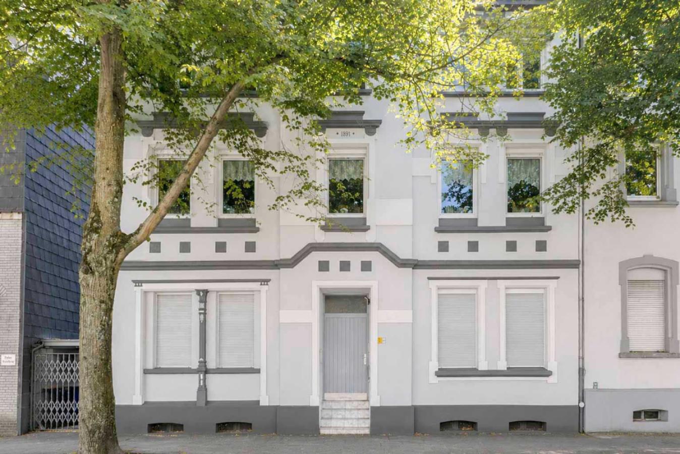 Haus Frontansicht