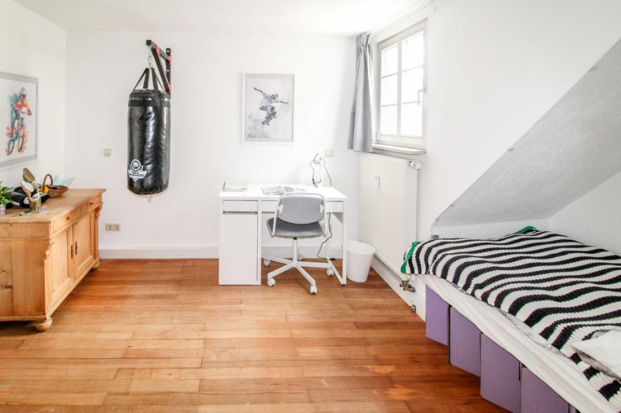 2. Kinderzimmer 3.OG
