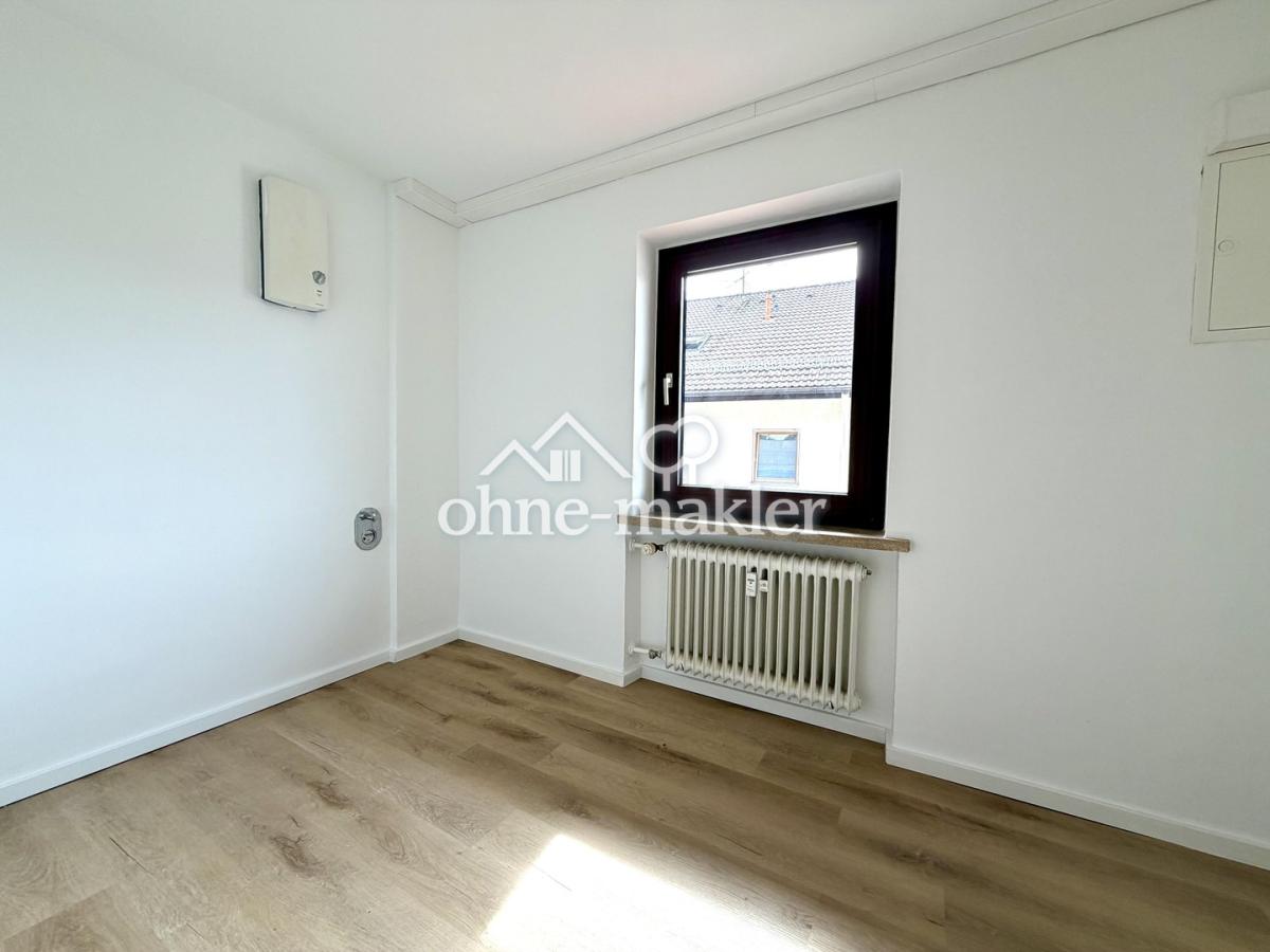 Kinderzimmer / Büro
