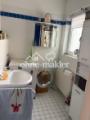Bad mit Badewanne, WC und WMA