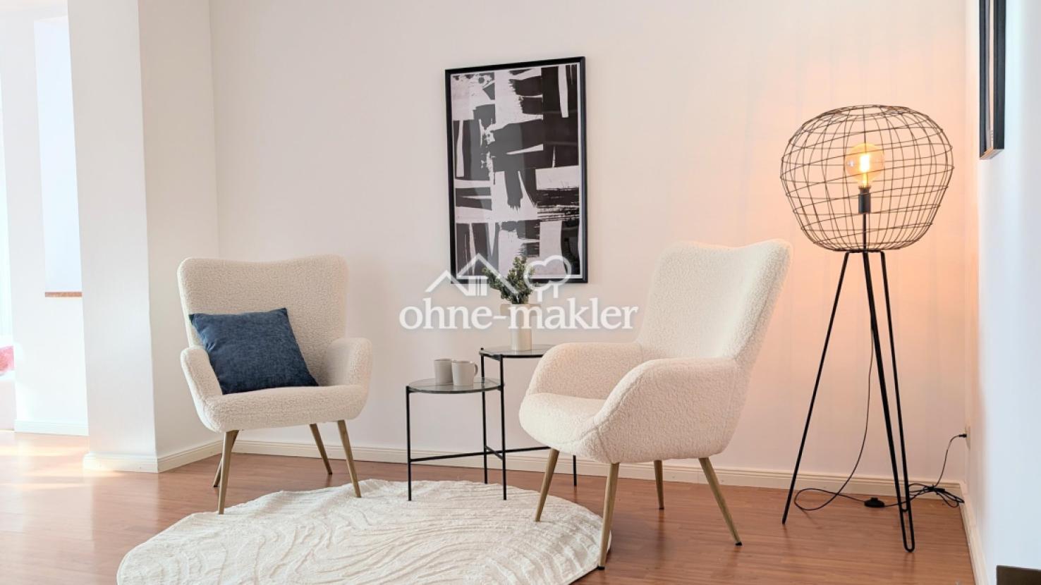 Schöner Lese-/Arbeitsbereich