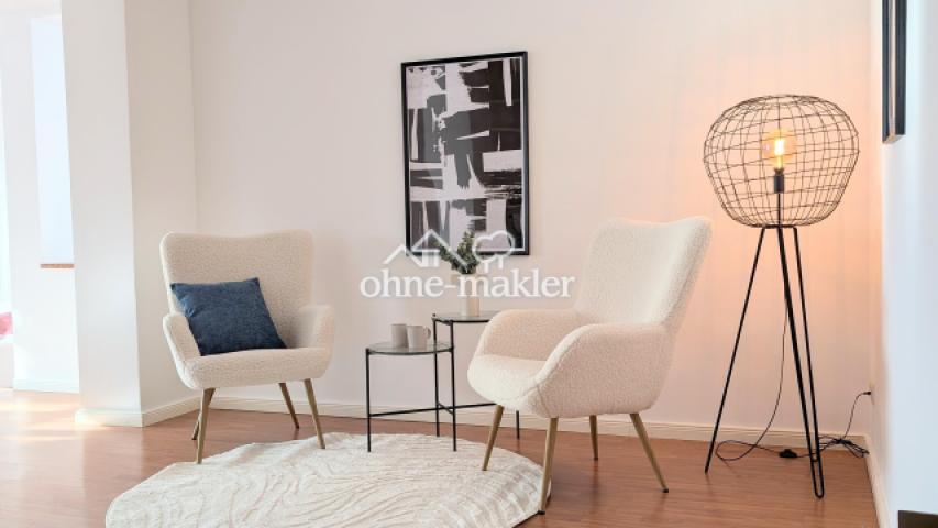 Schöner Lese-/Arbeitsbereich