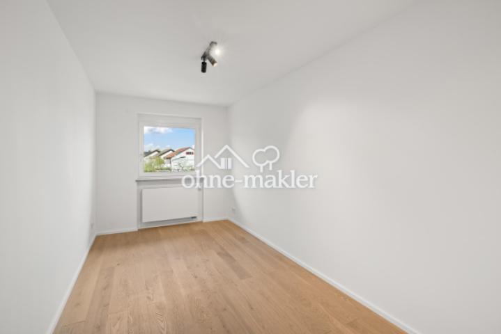 Kinderzimmer/Büro
