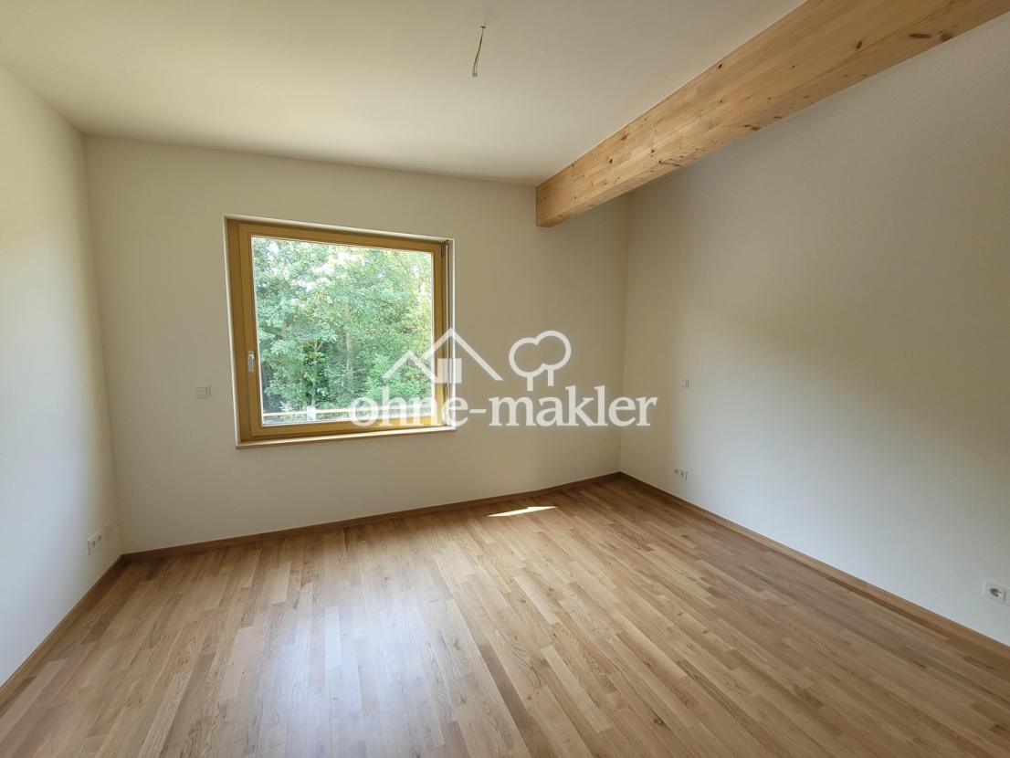 Schlafzimmer (1)