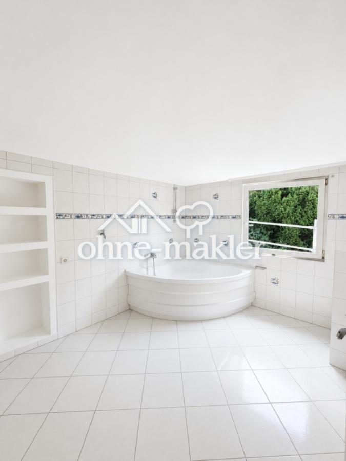 Badezimmer DG