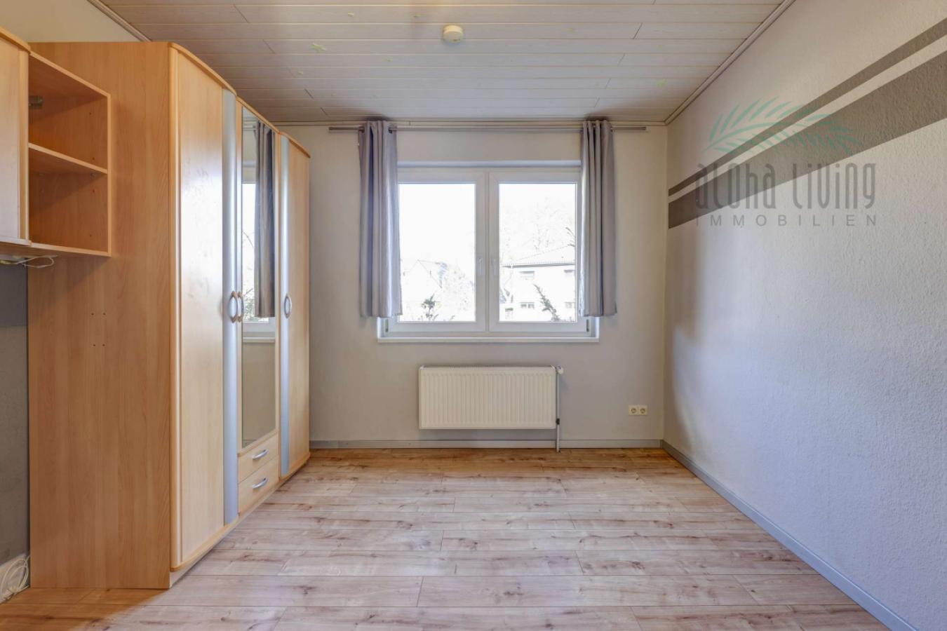 Schlafzimmer 2 (EG)