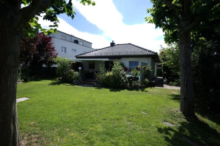Haus Gartenansicht 