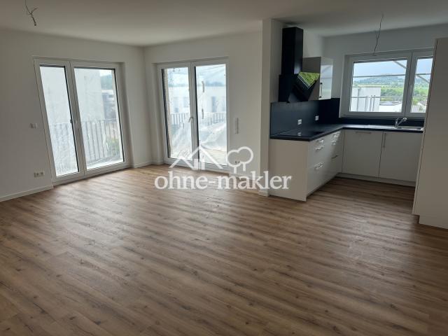 Wohnzimmer/ Esszimmer/ Küche