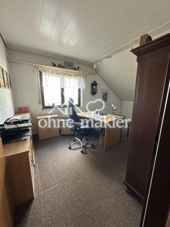 Kinderzimmer 1/ Arbeitszimmer