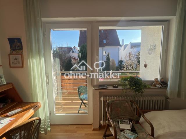 Schlafzimmer, Zug. Balkon Süd