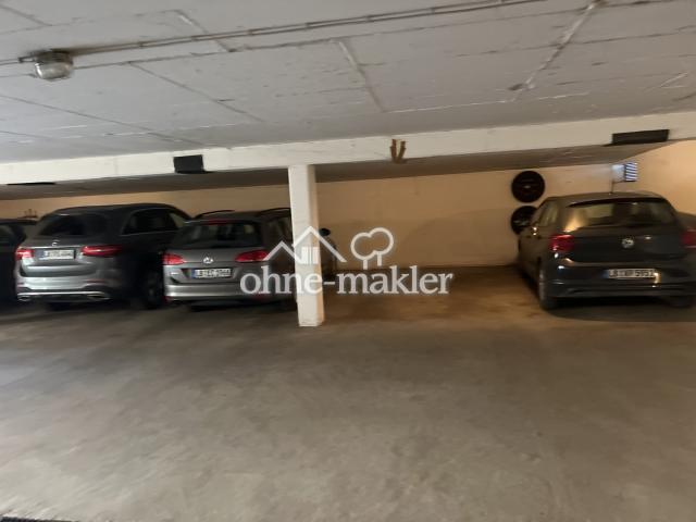 eigener Tiefgaragenstellplatz