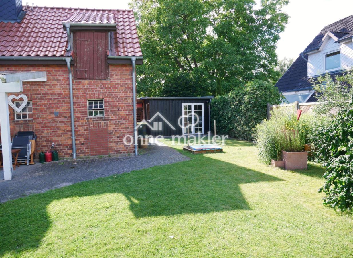 Ost-West Blick Garten