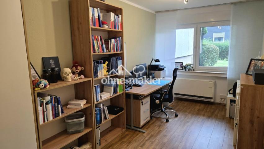 Büro / Kinderzimmer 1