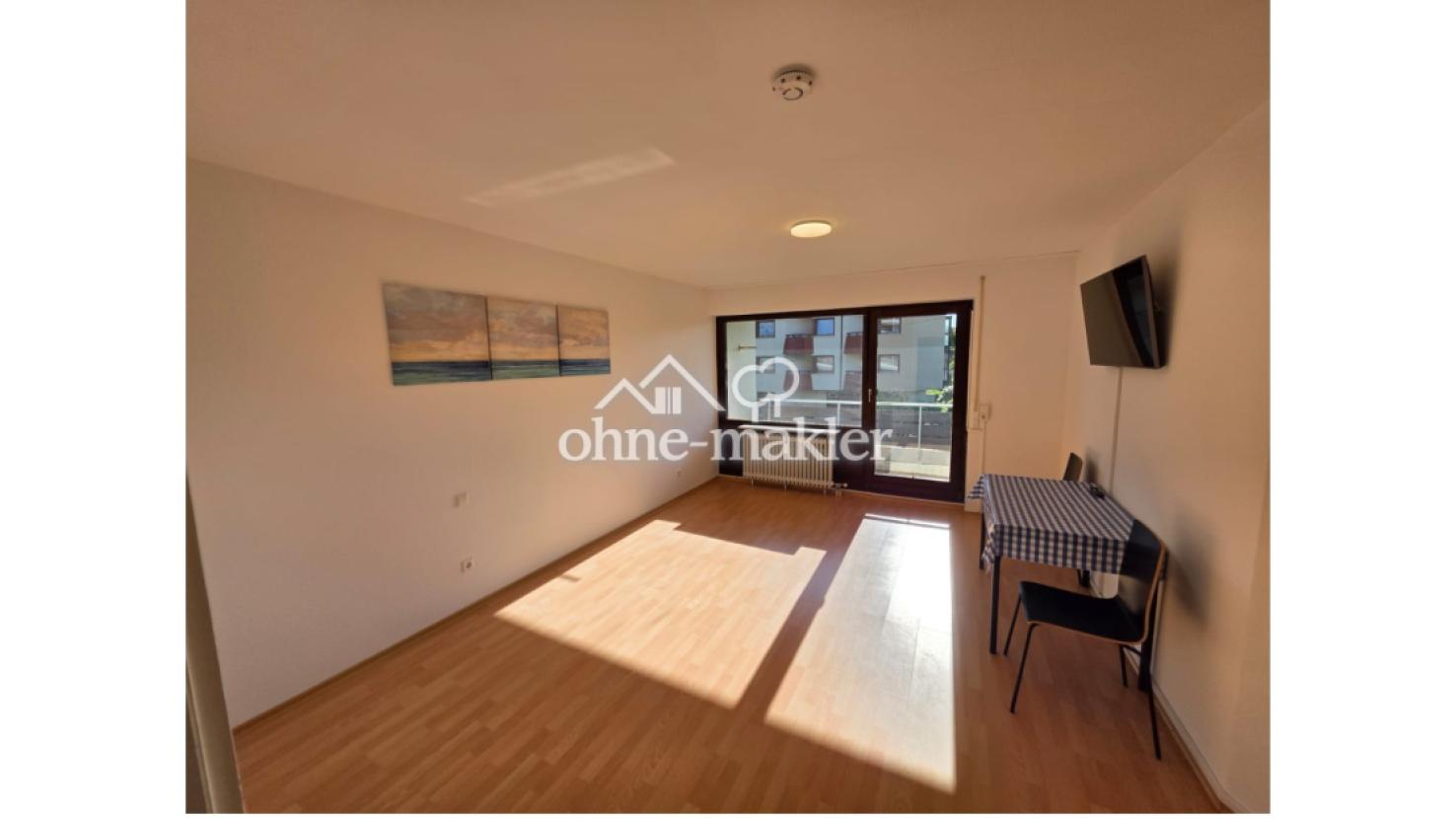 Zimmer rechts: mit Balkon