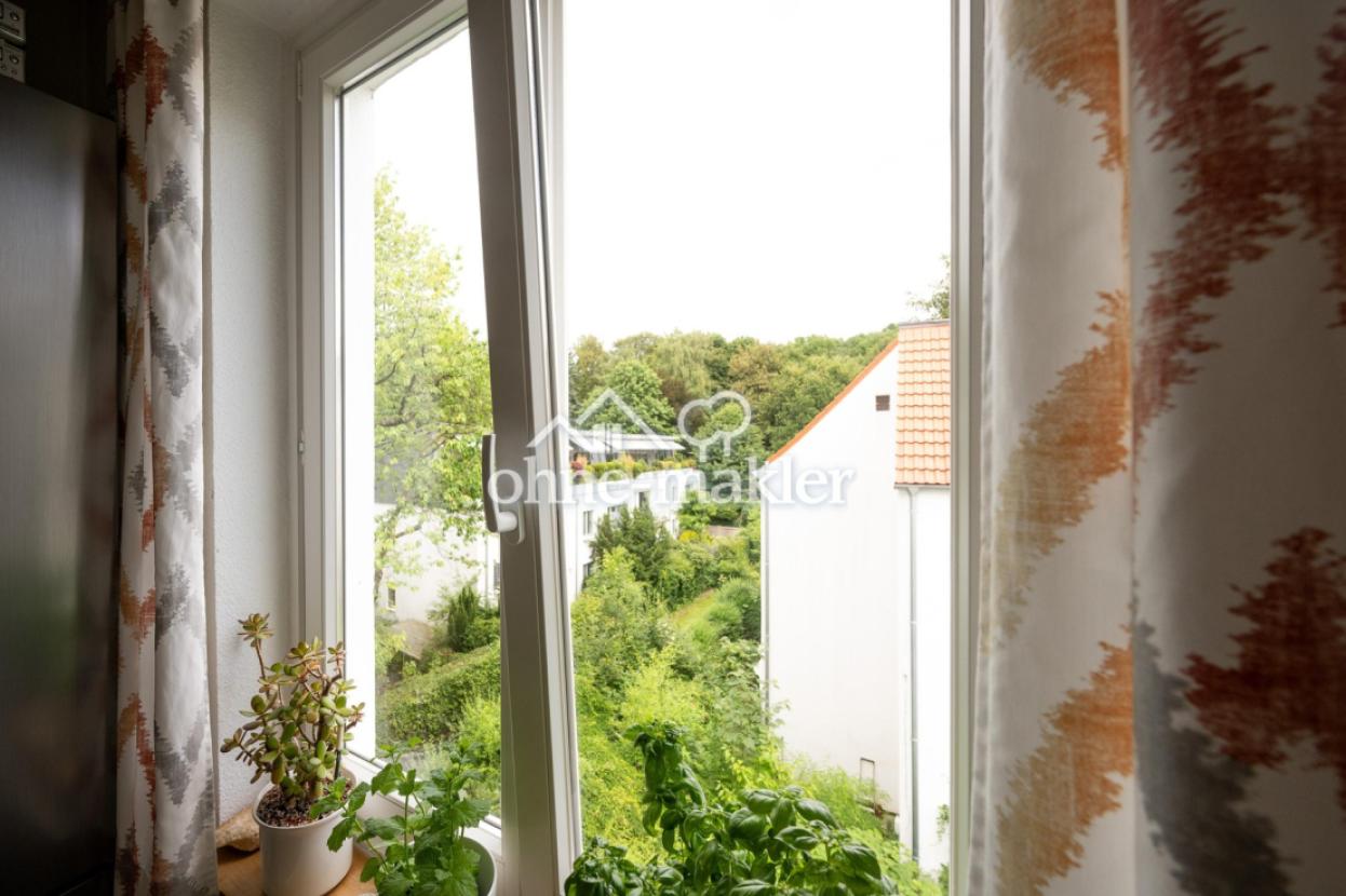Küchenausblick ins Grüne