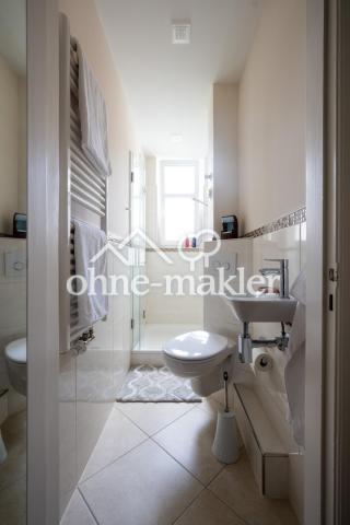Dusche / WC separat