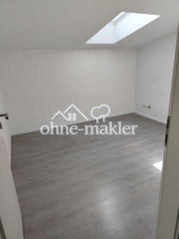 Schlafzimmer2 von der Tür aus