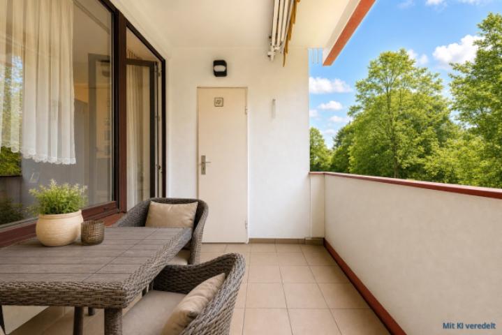 Balkon inkl. Abstellkammer