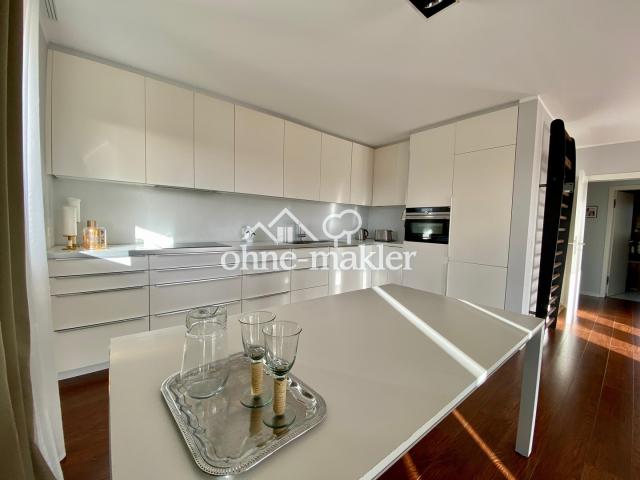 Wohnzimmer/ Küche 