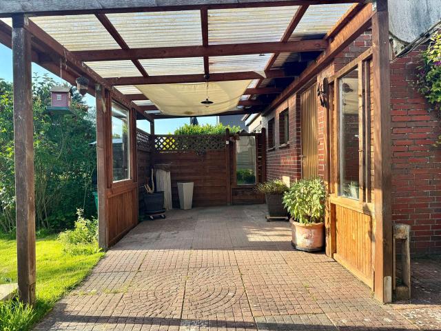 Überdachte Terrasse