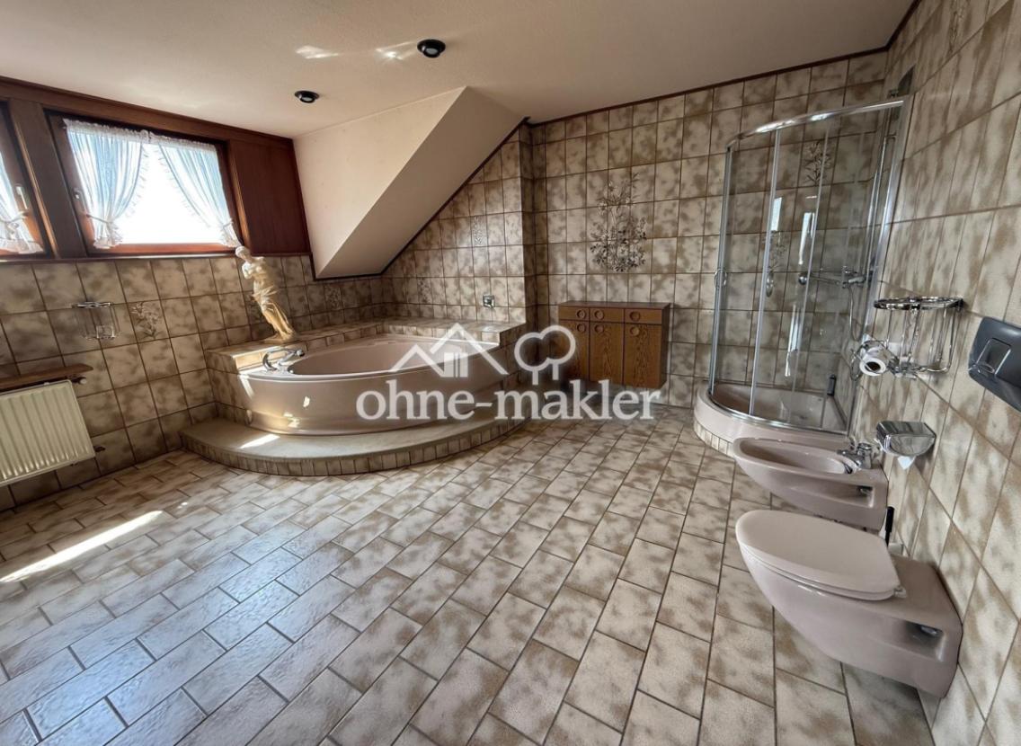 Masterbad mit WC und Bidet