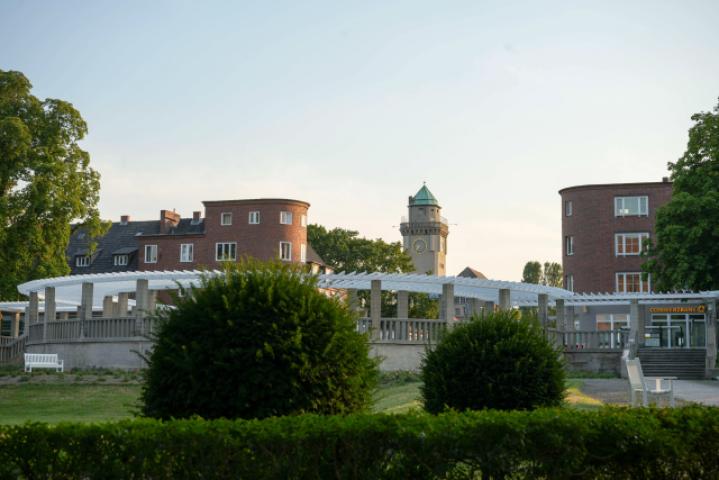 Zeltinger Platz und Casinoturm