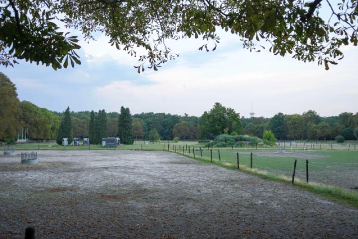 Reit- und Springschule am Poloplatz