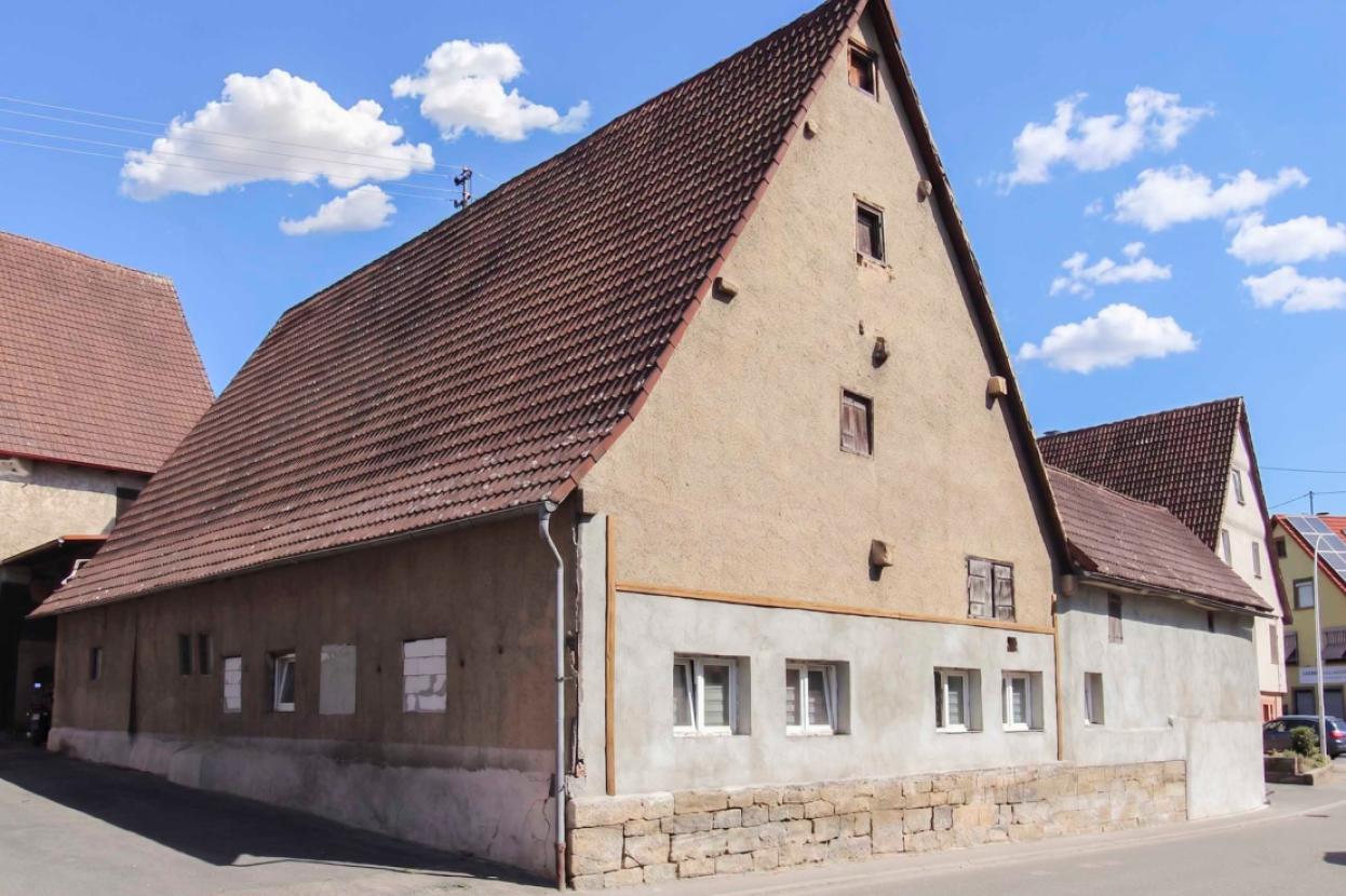 Haus1