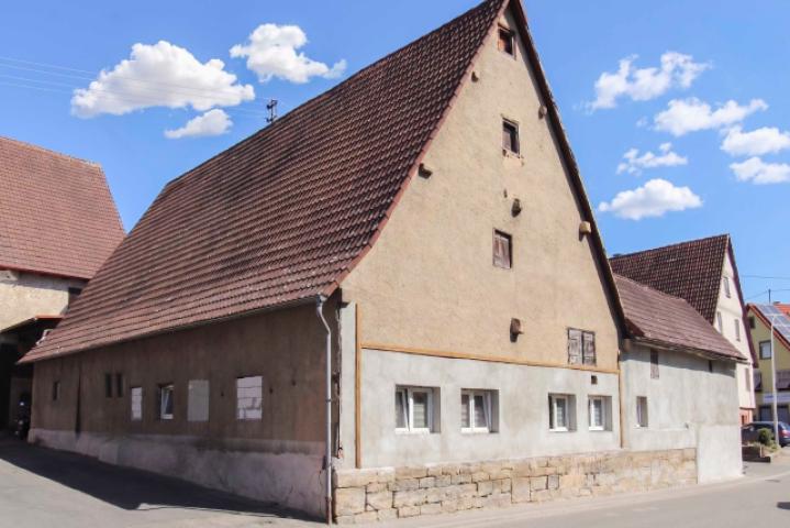 Haus1