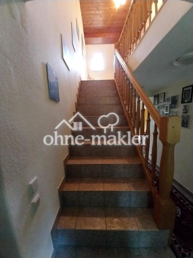 Treppe zum 1.OG