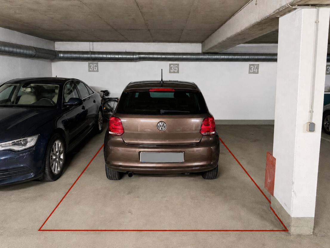 Zugehöriger Tiefgaragenstellplatz