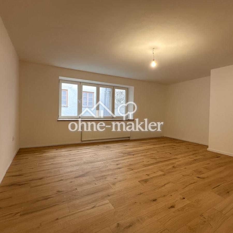 Büro- oder Kinderzimmer