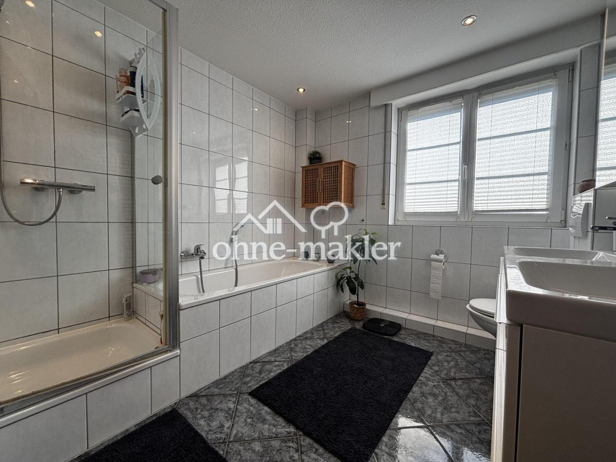 Badezimmer 1.OG