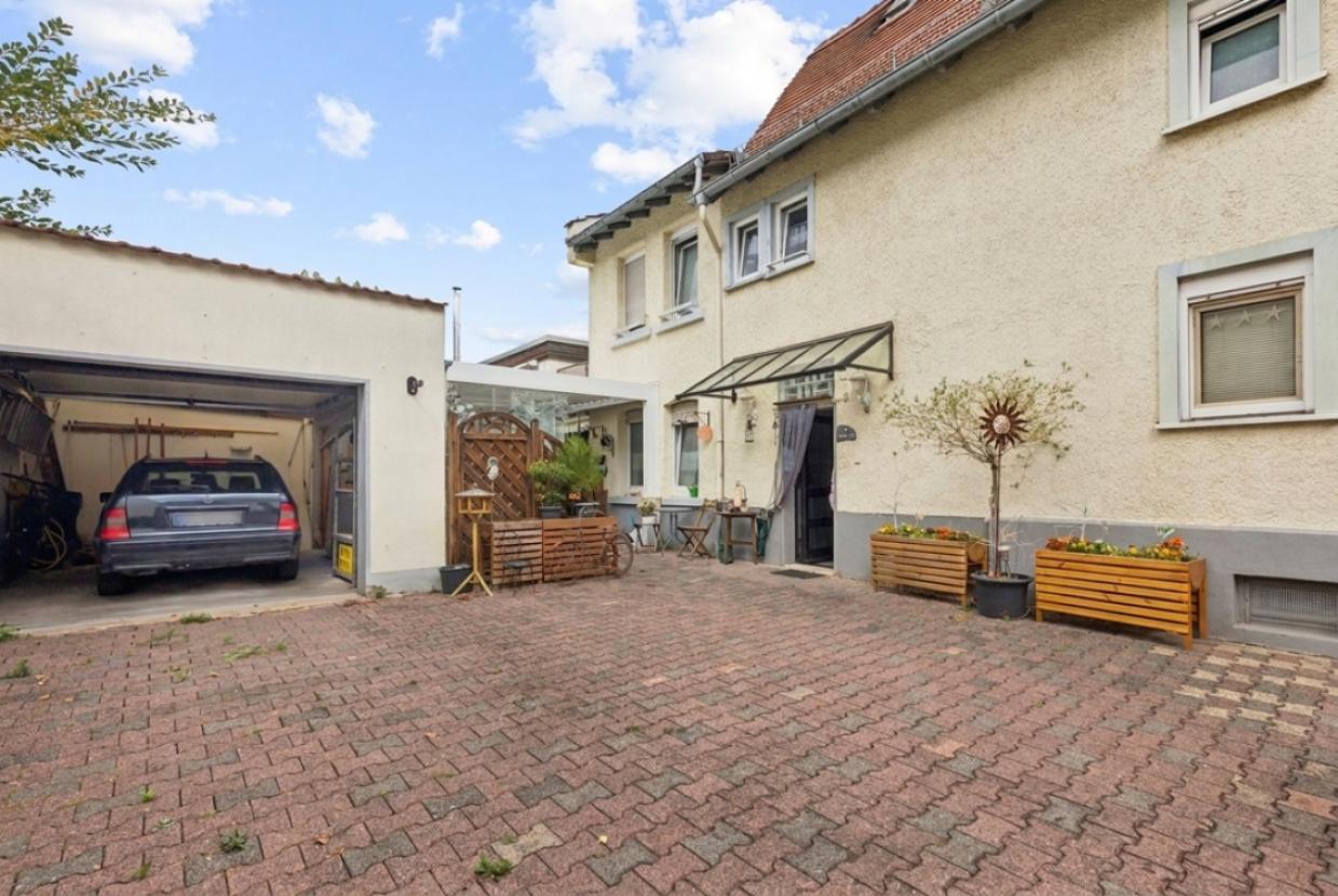Garageneinfahrt