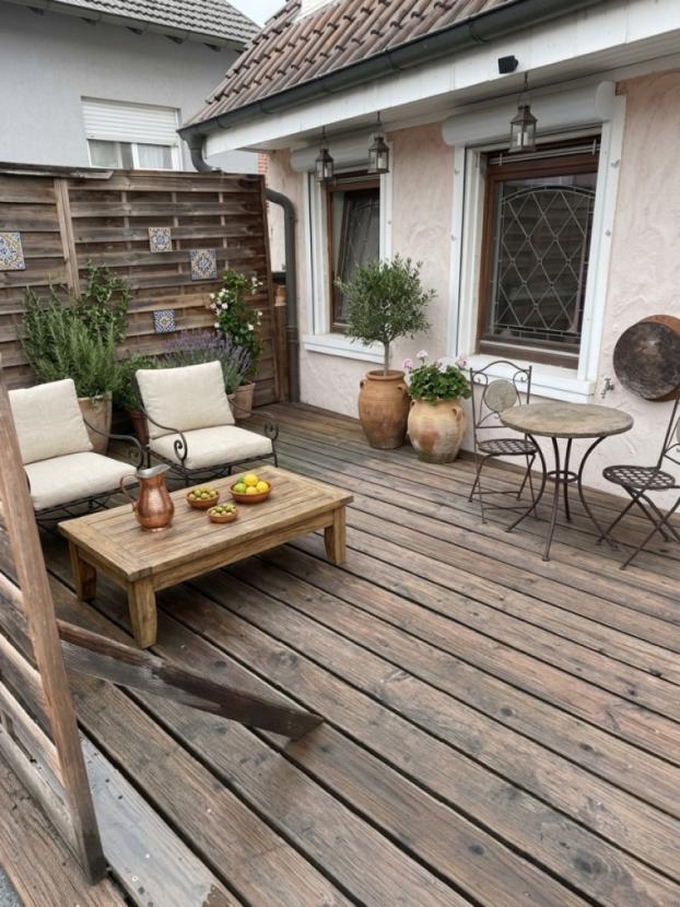 Dachterrasse EG Möblierungsvorschlag  - KI-generiert