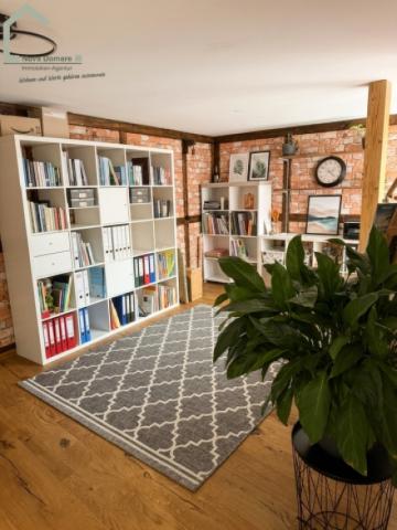 Arbeiten Hauptwohnung - KI-generiert