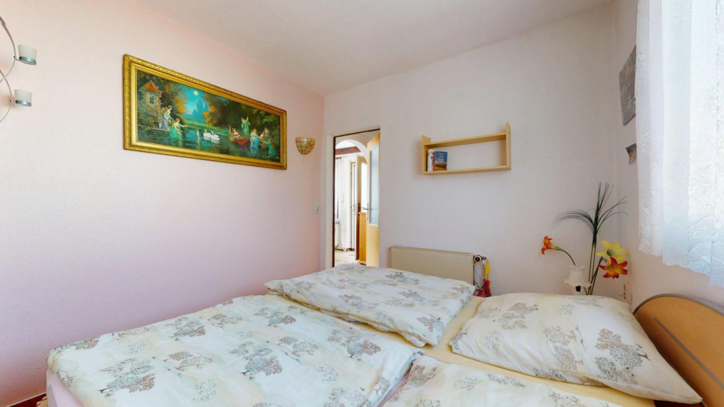 Schlafzimmer hinten