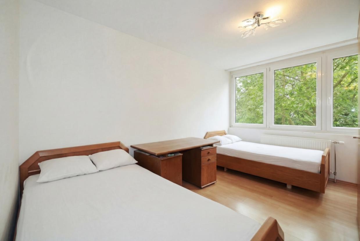 Kinderzimmer -Ansicht 1
