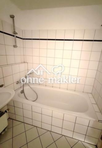 Bad mit Wanne