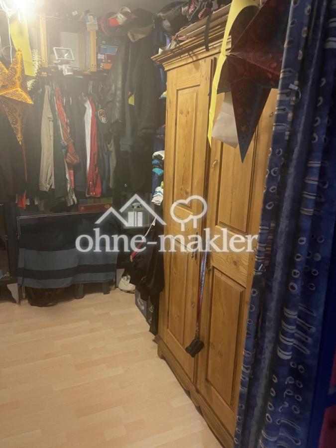 Begehbarer Kleiderschrank