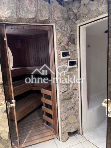 Sauna + Dampfbad