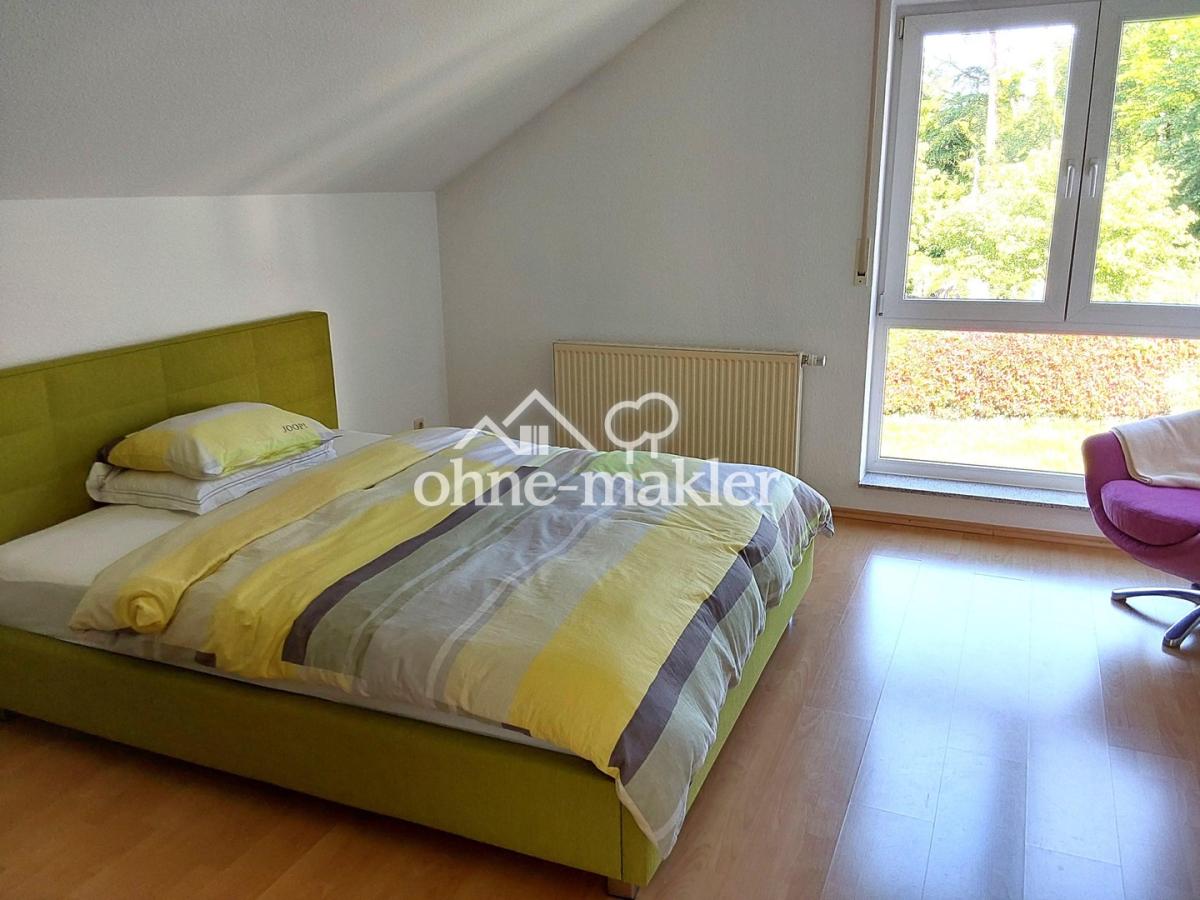 Helles Schlafzimmer