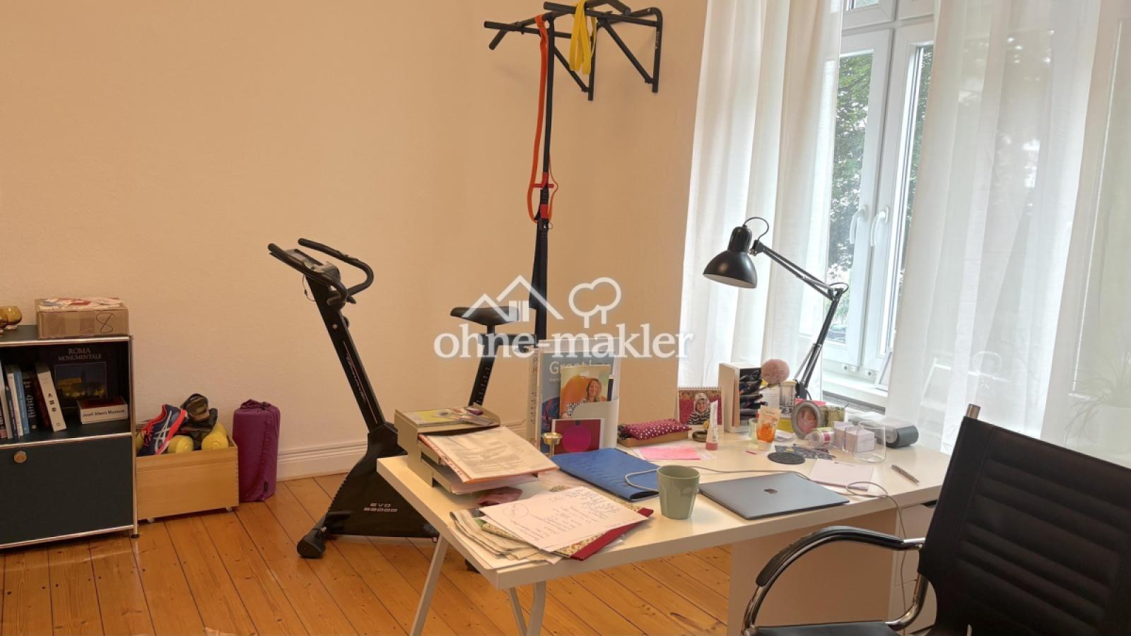 Arbeitszimmer