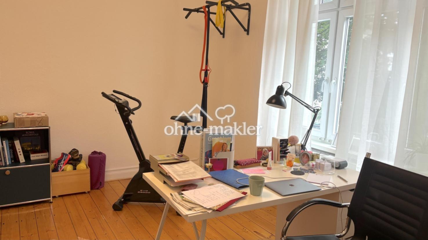 Arbeitszimmer