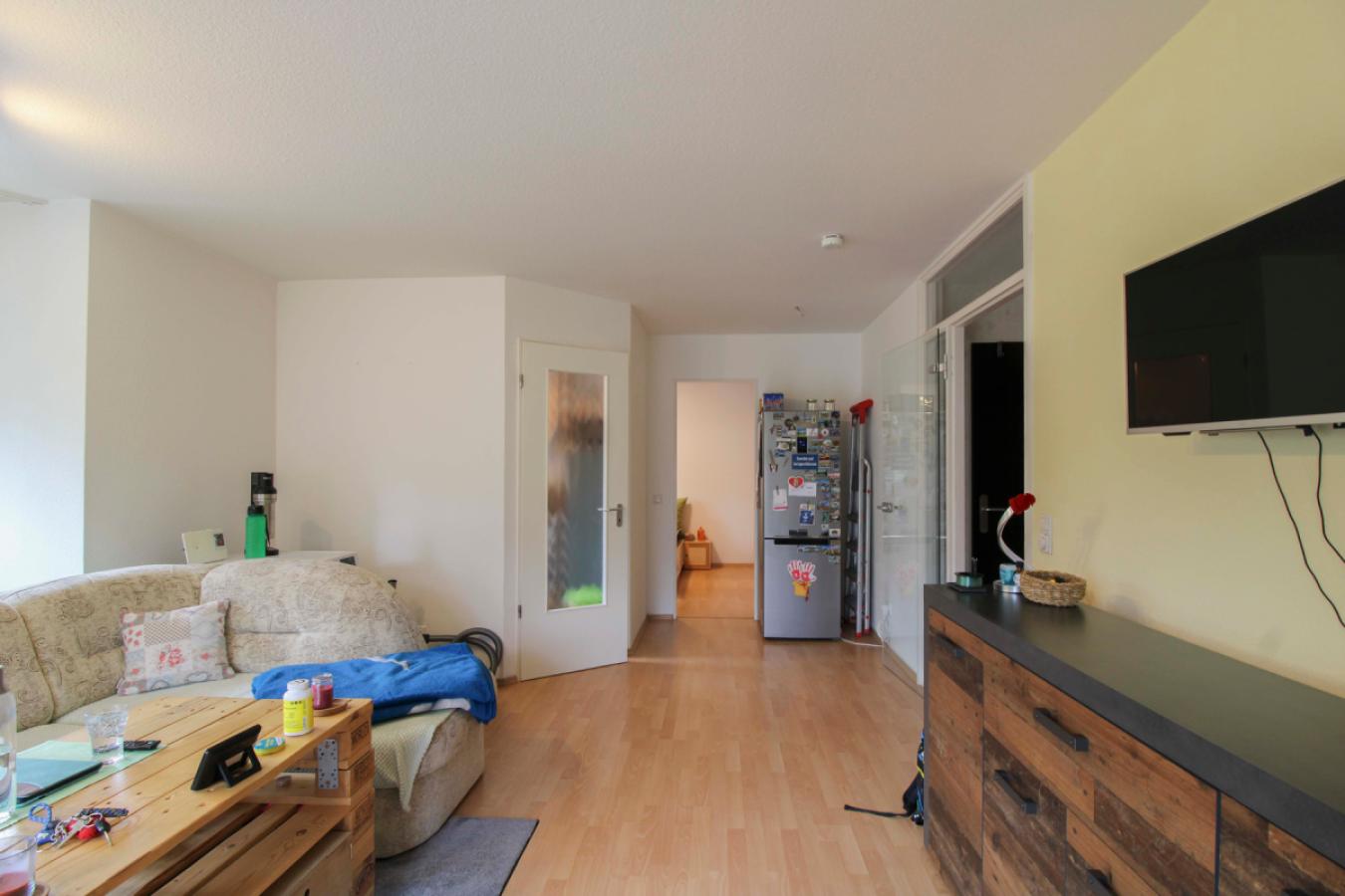 Wohnzimmer mit Küche
