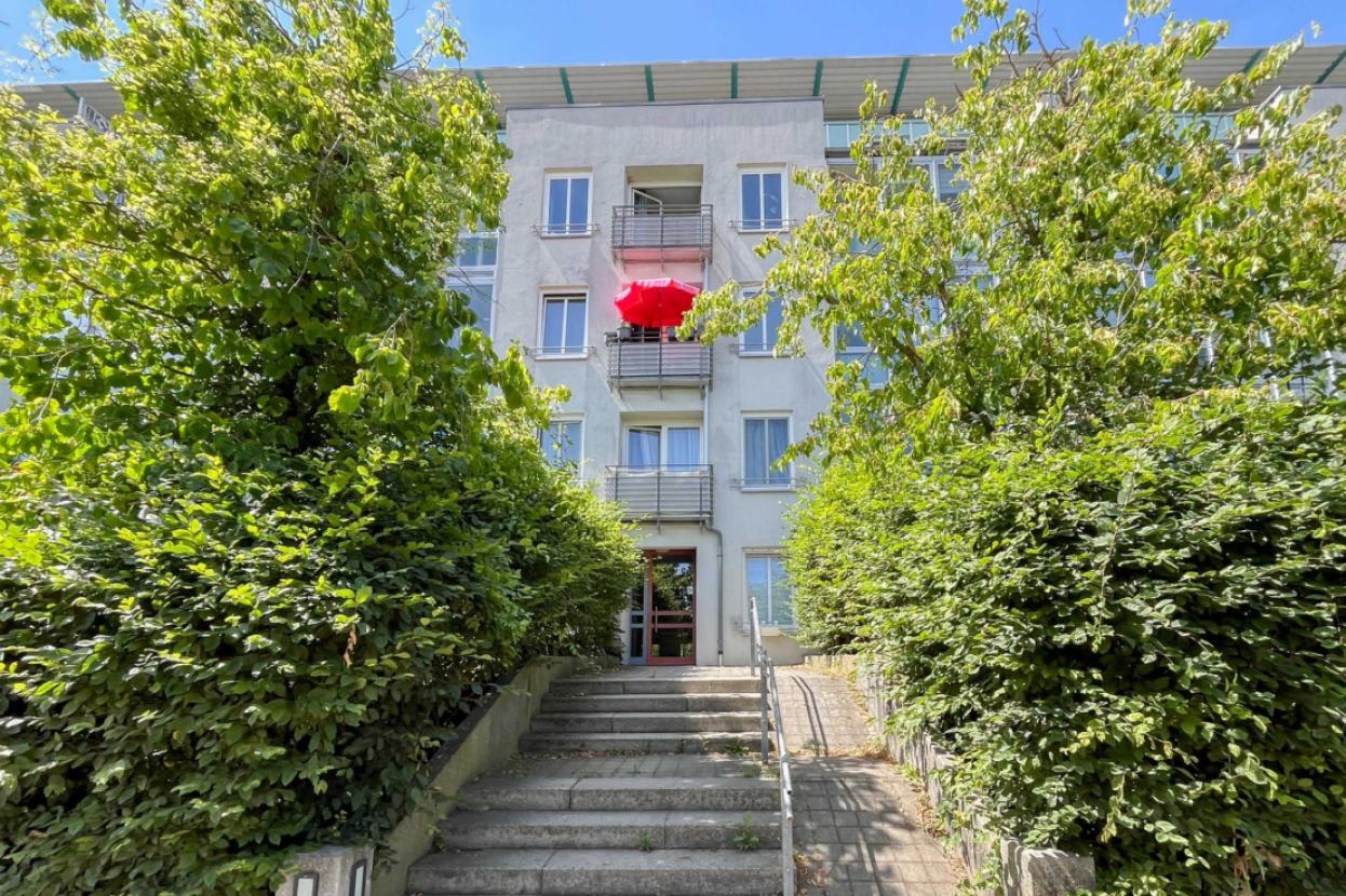 Gebäudenasicht
