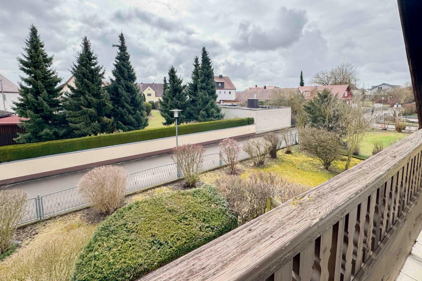Balkon OG